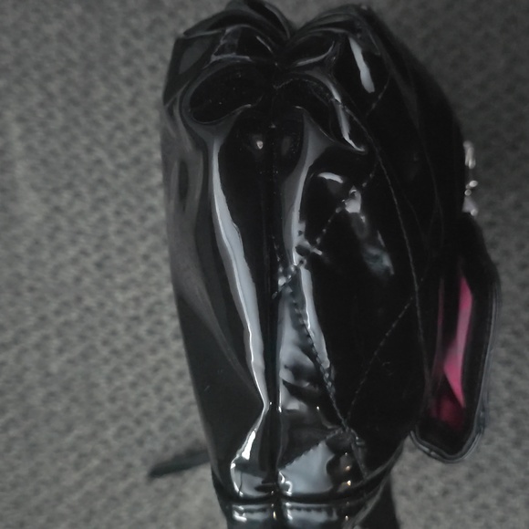 Coach Poppy Liquid Gloss GroovyBlack Small Tote - Picture 8 of 15